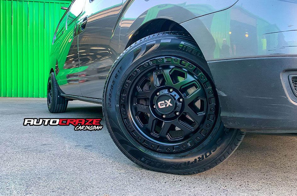 HYUNDAI-ILOAD-RG2-SATIN-BLACK